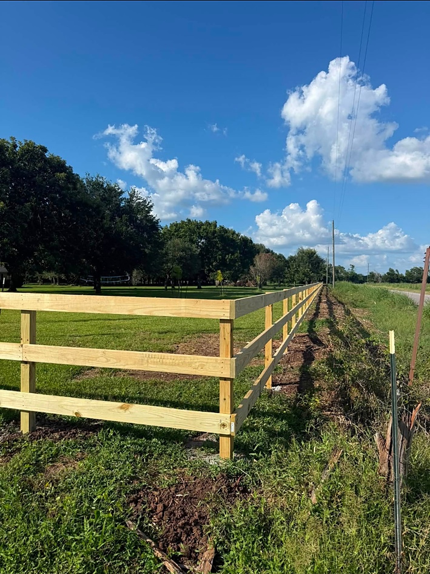 Fencing in Sealy TX by Prestige Land Services